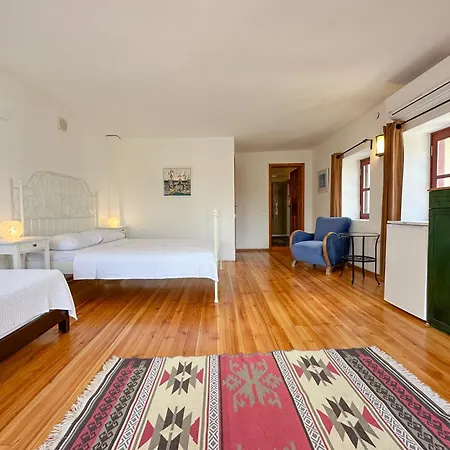 Nefes Ada Tas Bina - *